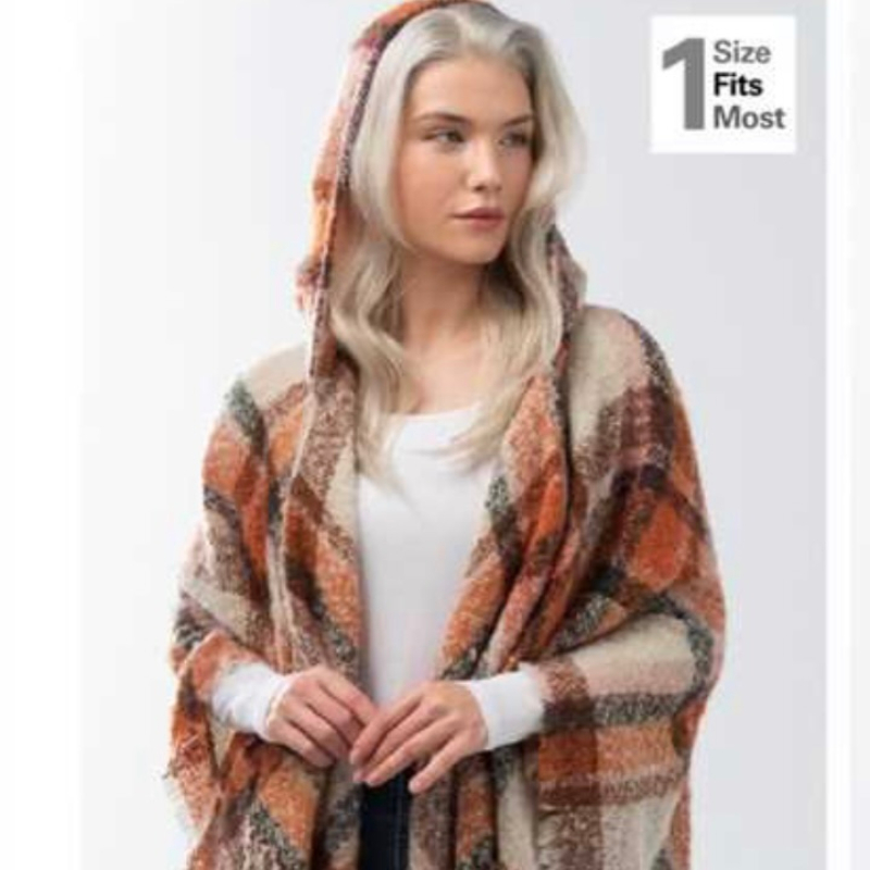 Simply Noelle Fall Plain Wrap with Hood